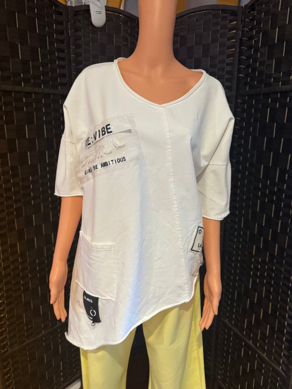LaMu women tunic size m/l